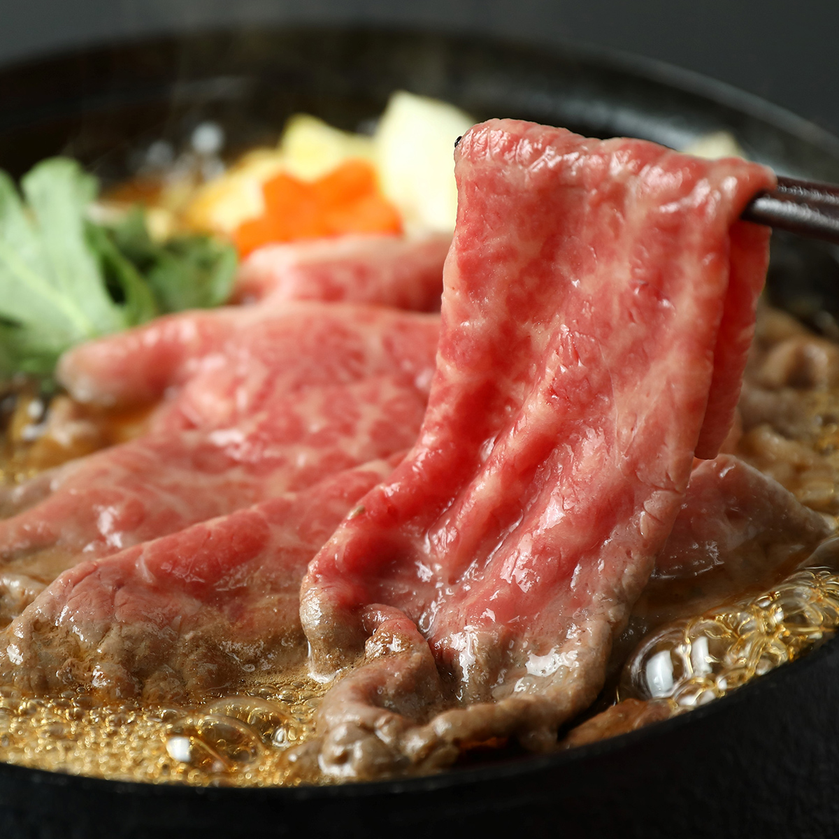 【2027年1月より順次発送開始】【和牛セレブ】常陸牛  肩ローススライス 200g×2P｜茨城県 行方市 ふるさと納税 お肉 肉 BBQ 焼肉用 ロース（IA-26）