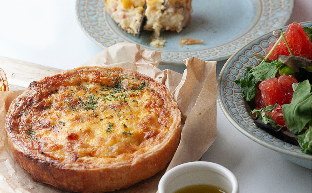 自家製 キッシュ ロレーヌ(グリエールチーズとベーコン)(直径11cm) 冷凍 Quiche Lorraine ｜ア・ターブル！