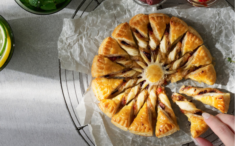 自家製 タルト・ソレイユ・ピサラディエール風 冷凍 Pissaladière Provençale en Soleil｜ア・ターブル！
