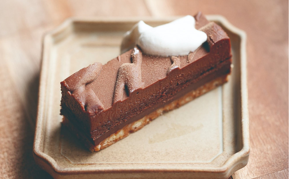 自家製 ムース オ ショコラ トンカ Mousse au chocolat Tonka