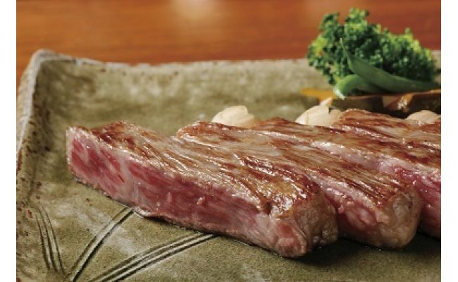 【4等級以上】【カネ吉山本】近江牛[極] ステーキ用 サーロイン【400ｇ（約 200g×2枚）】【Y068W】（国産牛　和牛　ブランド牛　ブランド和牛　黒毛和牛　牛肉　肉　高級　人気　おすすめ　神戸牛　松阪牛 に並ぶ 日本三大和牛 近江牛）