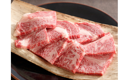 【4等級以上】【カネ吉山本】近江牛 自慢の逸品便−喜−（全6回定期便）【Y090W】（国産牛　和牛　ブランド牛　ブランド和牛　黒毛和牛　牛肉　肉　高級　人気　おすすめ　神戸牛　松阪牛 に並ぶ 日本三大和牛 近江牛）