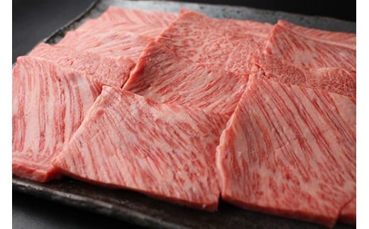 極上近江牛肩ロース焼肉用（400ｇ）【CB27W】（国産牛　和牛　ブランド牛　ブランド和牛　黒毛和牛　牛肉　肉　高級　人気　おすすめ　神戸牛　松阪牛 に並ぶ 日本三大和牛 近江牛）