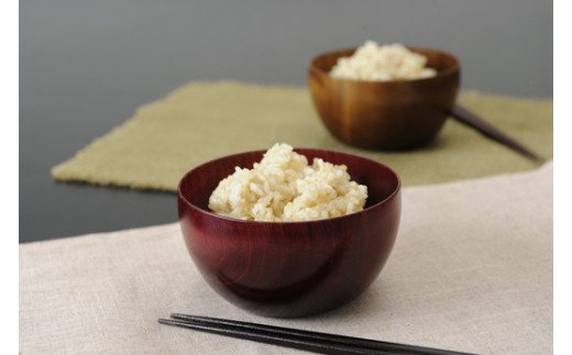 【新米】令和8年産冷めても美味しいあっさりとした味わい「みずかがみ」玄米【10kg（5kg×2袋）】【C018W2】（滋賀県　近江八幡市）