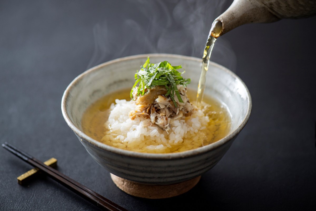 【先行予約：お歳暮ギフト】へしこ茶漬け (5個入り)（11月上旬～12月中旬にお届け）　惣菜 魚介 お茶漬け 鯖 へしこ 浅漬け ギフト 土産 ふるさと納税 茶漬け さば サバ へしこ ヘシコ さばへしこ 鯖へしこ ご飯のお供 おかず hisami HISAMI