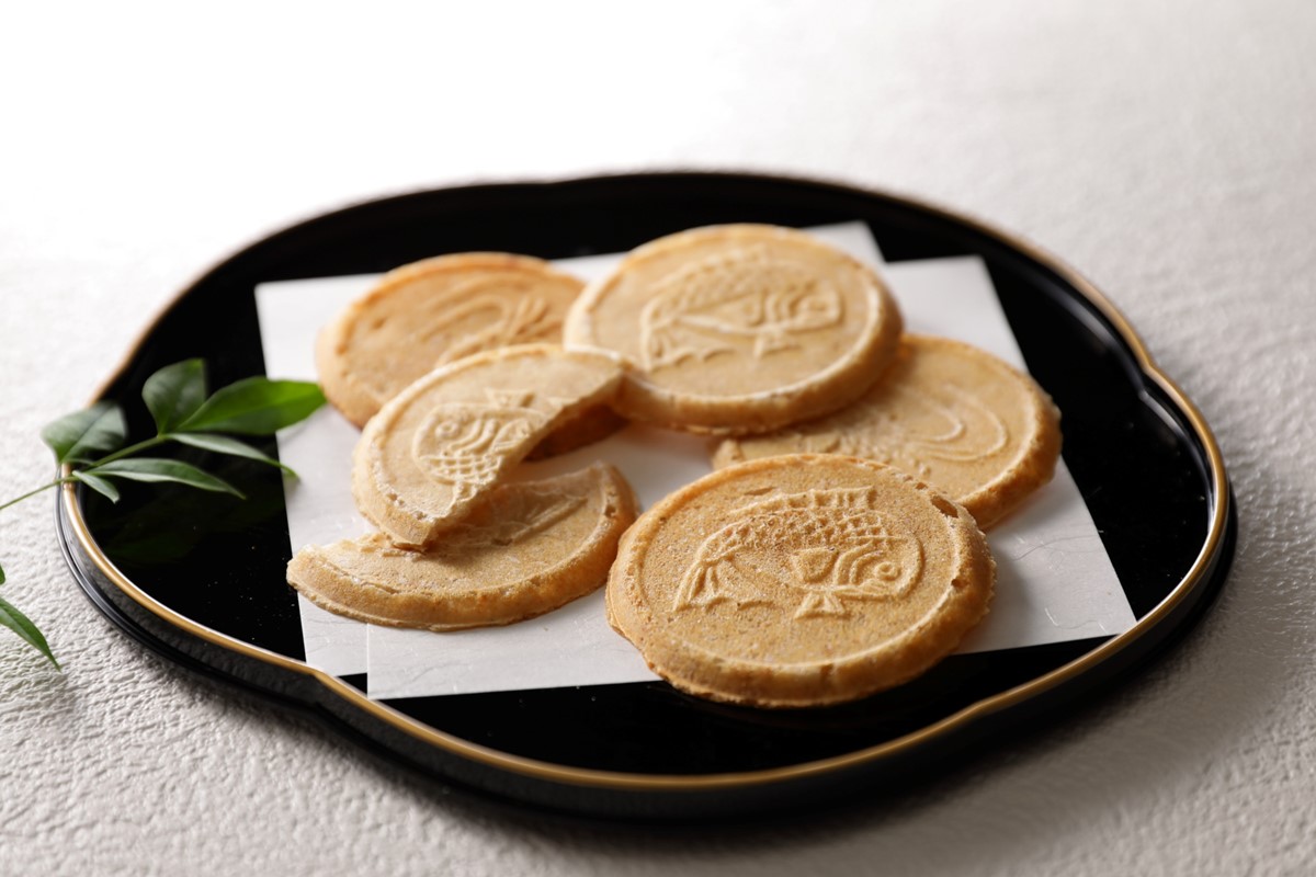鯛せんべい　10袋（100枚入り）