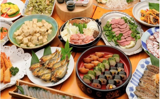 【休日限定】季楽里龍神 1泊2食（夕食・朝食付き）ペア宿泊券 / 温泉 おんせん 旅行 宿泊 リラックス 龍神温泉 露天風呂 旬食材 癒し 和歌山 田辺市【krr002-1】