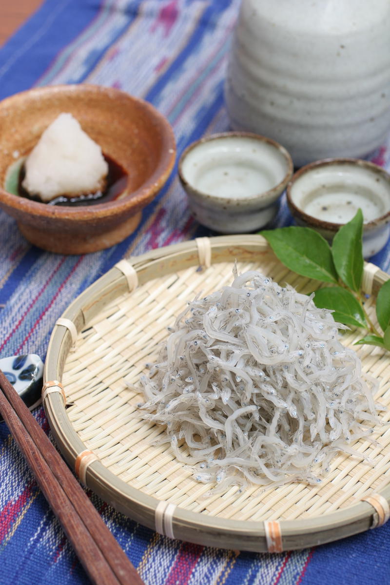 まるとも海産【冷蔵】特選 天日干し ちりめん 木箱 800g 紀州湯浅湾直送！_C6033