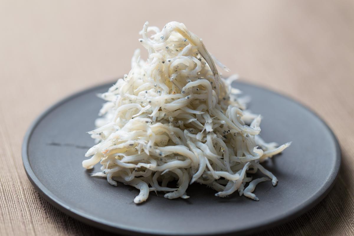 まるとも海産【冷蔵】茹でたて 釜揚げしらす 400g (200g×2) 天日干し ちりめん 400g (200g×2) セット 紀州湯浅湾直送！_C6027n