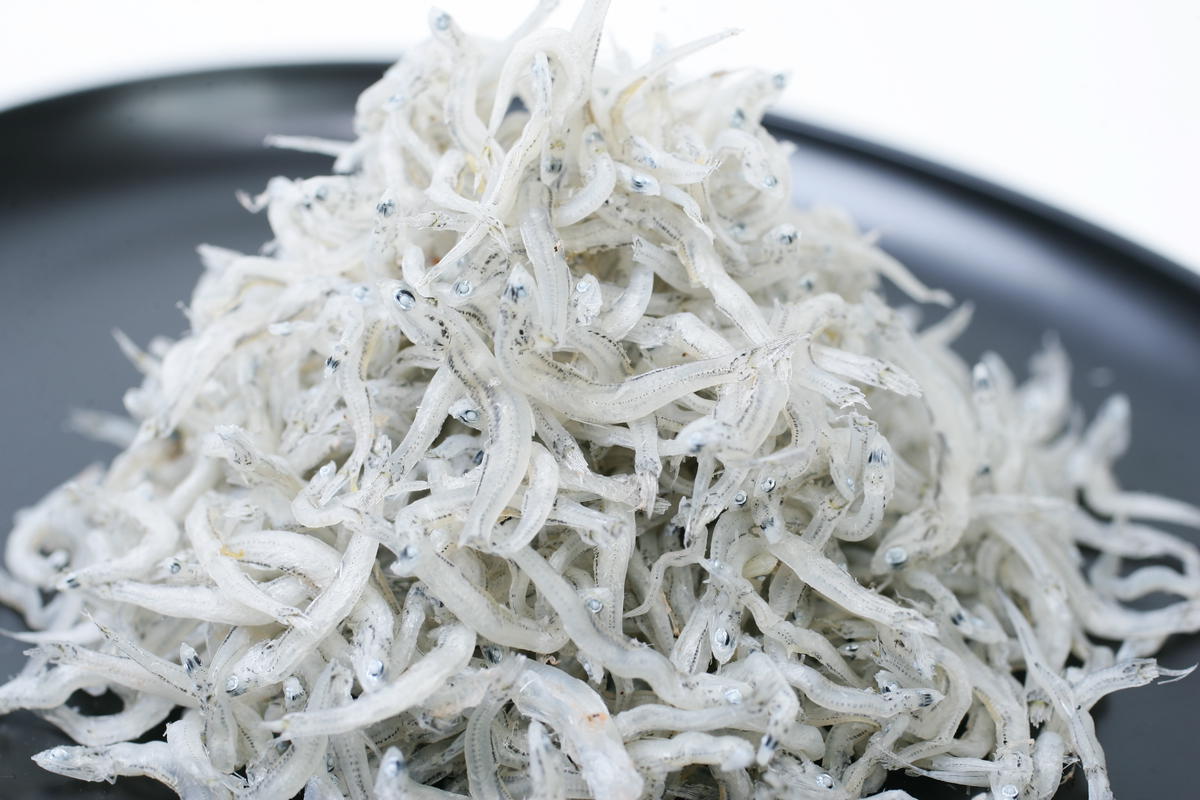 まるとも海産【冷蔵】特選 天日干し ちりめん 木箱 400g 紀州湯浅湾 直送！_C6032n