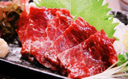 鯨肉のお刺身食べ比べセット 400g（赤身300g、白身100g）（お刺身用）/ 鯨 くじら クジラ  刺身 赤肉 小分けできる 和歌山県 太地町【jyu003-1】