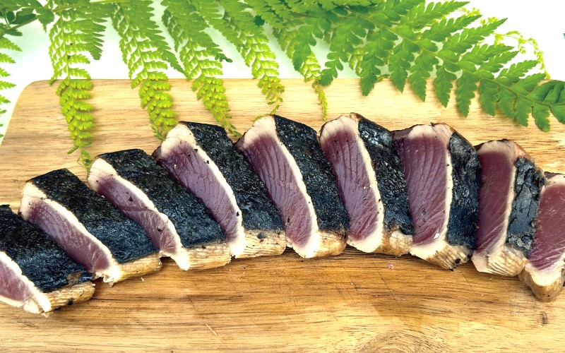 ＼鮮度抜群／ 太地町産 かつおのタタキ 約1kg 【柵でお届け】【冷蔵便】 鰹 カツオ 鰹のタタキ カツオのたたき 国産 太地町