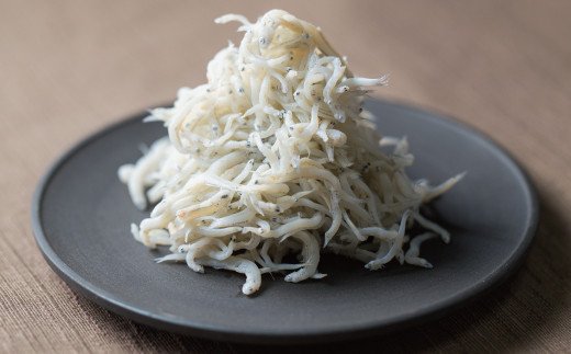 茹でたて釜揚げしらす　1kg(250g×4パック)【冷蔵】無添加・無着色 しらす シラス 釜揚げ 小分け 冷蔵【mar101A】