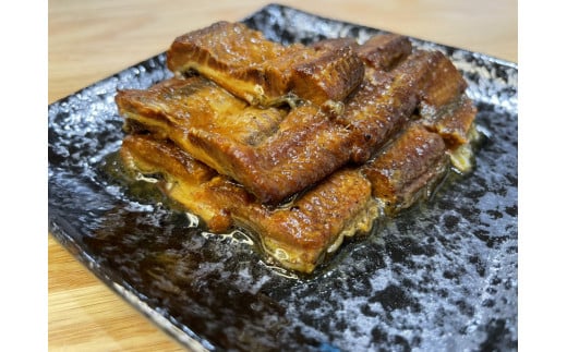 四万十うなぎ 蒲焼き 丸ごと一本缶詰【蒲焼缶詰 x 2本】 国産 ／Esu-A123