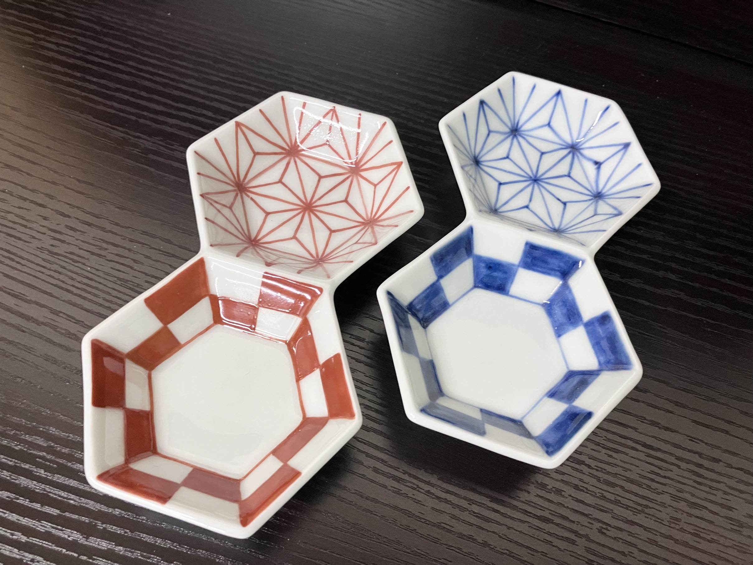 伊万里焼 麻市松亀甲二品盛（青・赤）  165-H1619