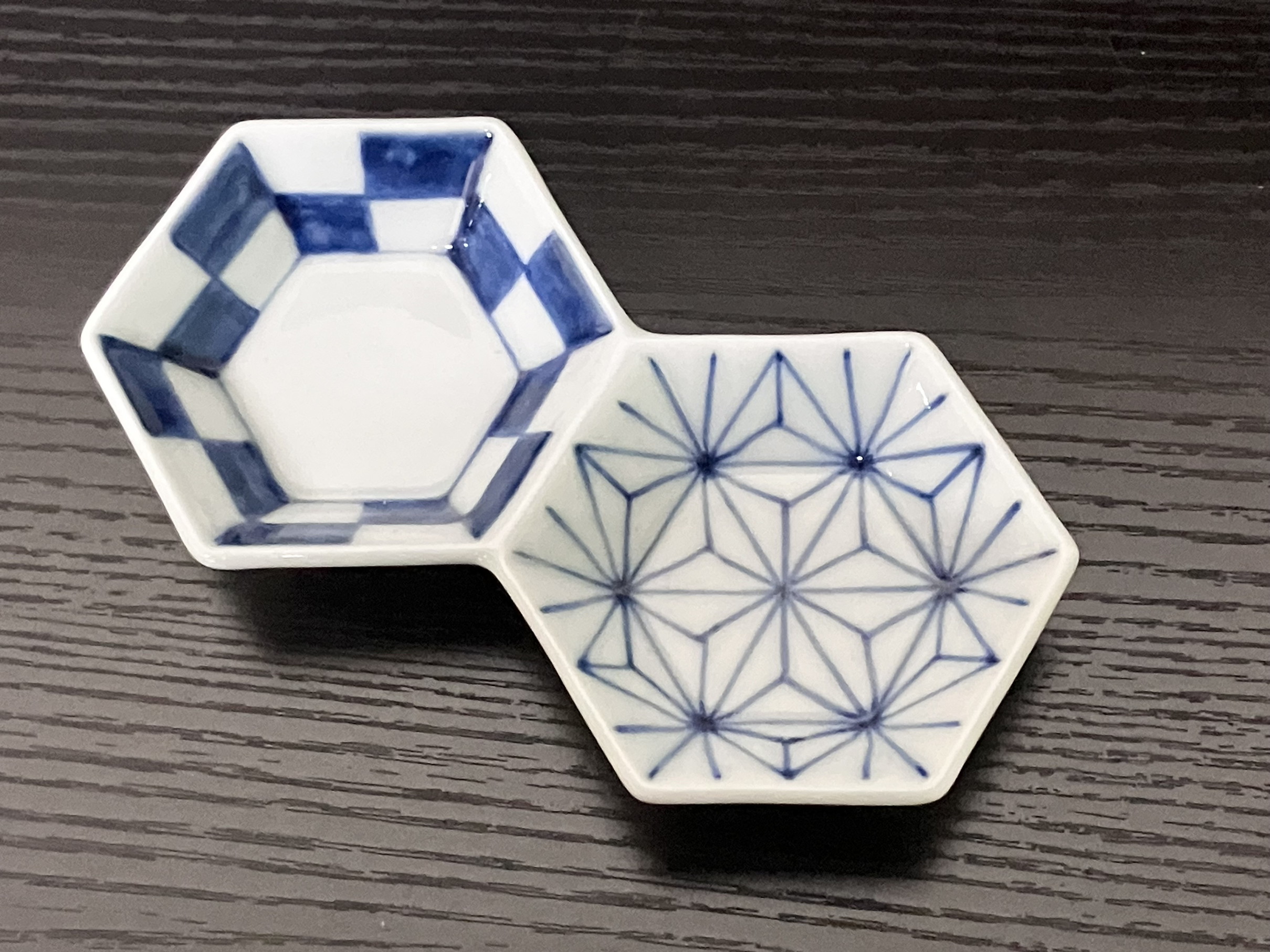 伊万里焼 麻市松亀甲二品盛（青・赤）  165-H1619