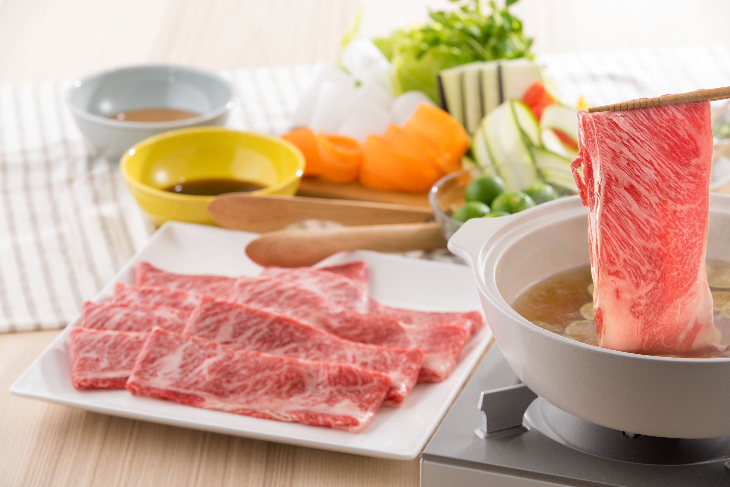 伊万里牛牛しゃぶ 600g 3人前～4人前 だし ぽん酢 ごまダレ ちゃんぽん麺 セット 158-J2161