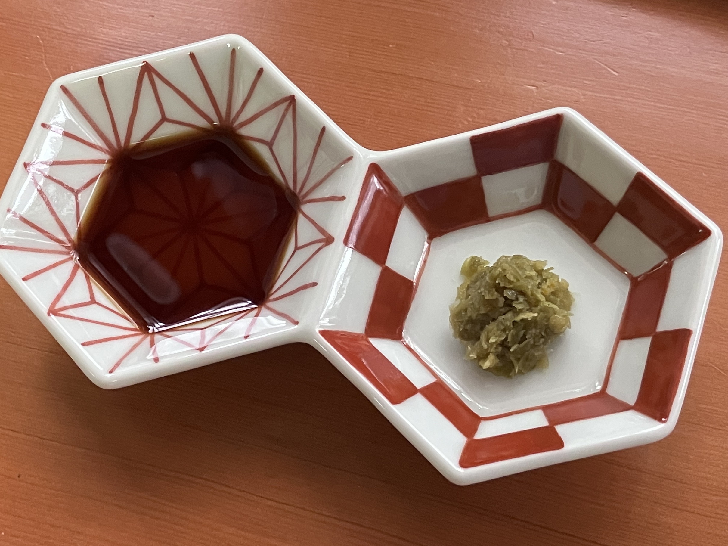 伊万里焼 麻市松亀甲二品盛（青・赤）  165-H1619